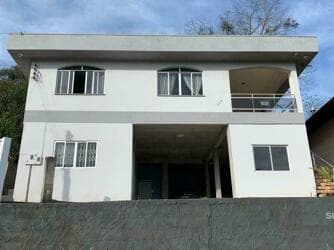 Casa para vender no bairro Dois Pinheiros, Videira - Santa Catarina