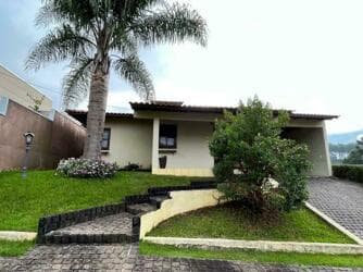 Casa para vender no bairro Portal das Videiras, Videira - Santa Catarina