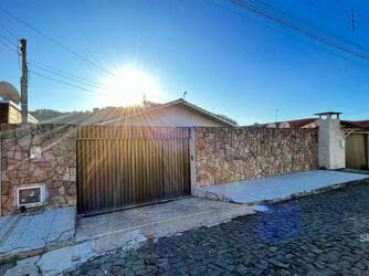 Casa para vender no bairro De Carli, Videira - Santa Catarina