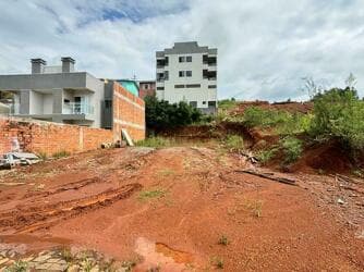 Terreno / Lote para vender no bairro Loteamento Residencial Flores, Videira - Santa Catarina