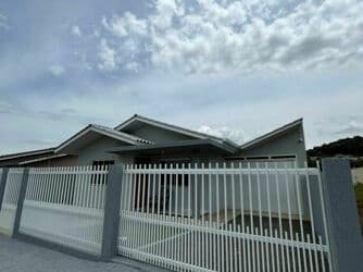 Casa para vender no bairro Santa Lúcia, Videira - Santa Catarina