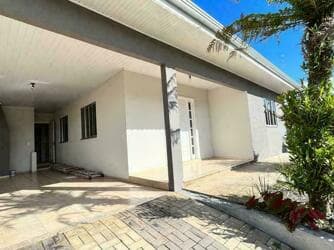 Casa para vender no bairro Quartel, Videira - Santa Catarina